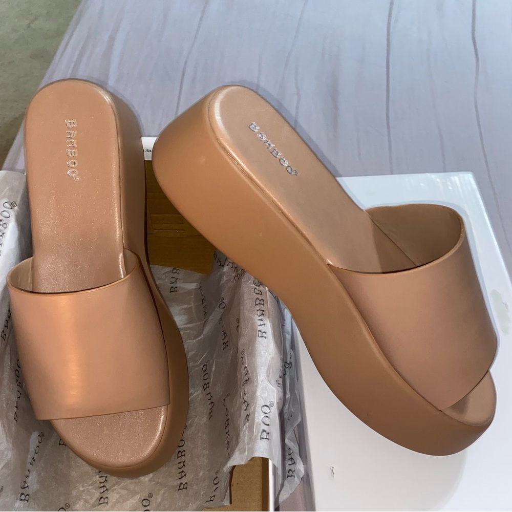 Brand New Bamboo Slides Sandals Nude Agave Tan
